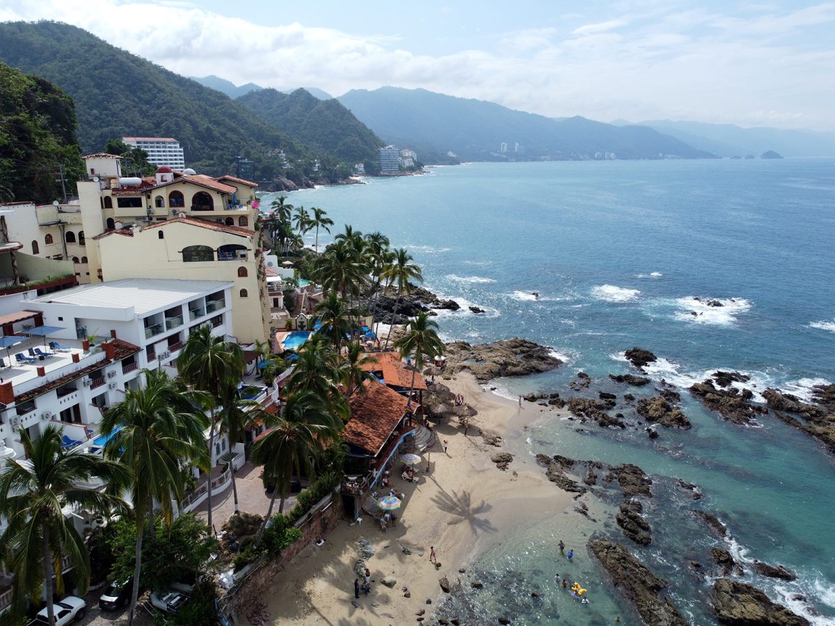 A quick guide to Downtown Puerto Vallarta, drone view of the beach and hotels