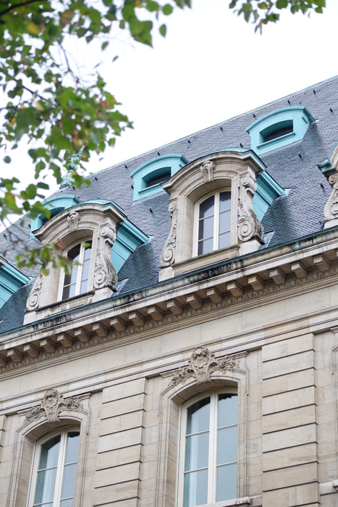 Hello Luxembourg! Let’s see what you’re made of: close up of a decorative window