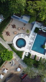 Which pool would you chose? 

📍@elmangroovehotel
🗺 @visit_costarica 

#xocostarica22 #mangroovemoments #guanacaste #guanacastecostarica #gulfofpapagayo #puravida  #bahiadepapagayocr #hotelcr #paradise #costarica #lifestylehotel #boutiquehotel #wellnessexperience #dronephotography #dronevideo
