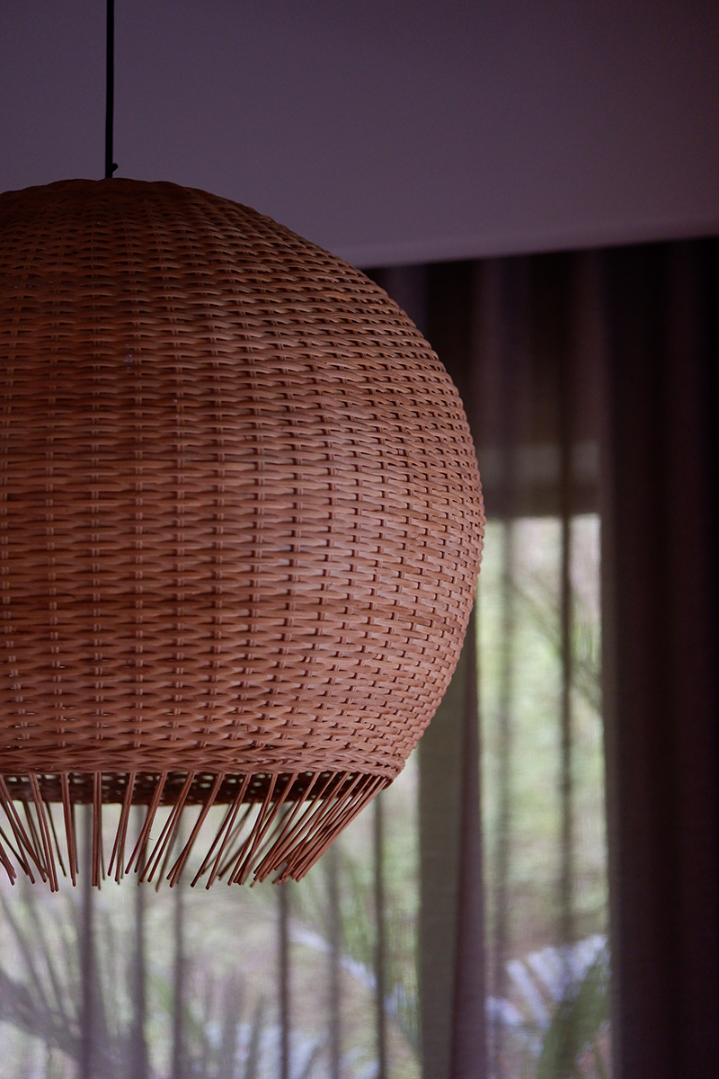 Hotel Punta Islita Costa Rica, Honeymoon Suite: wicker round light 