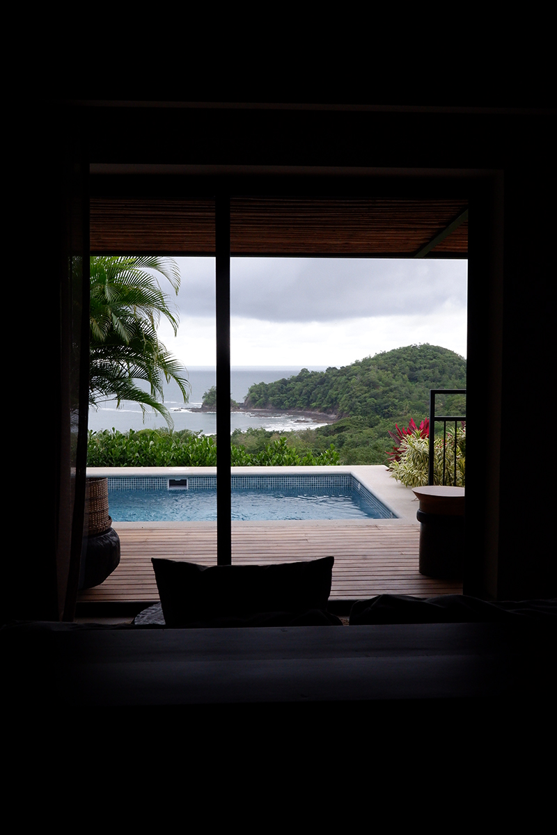 Hotel Punta Islita Costa Rica, Honeymoon Suite: room view on the outside plunge pool