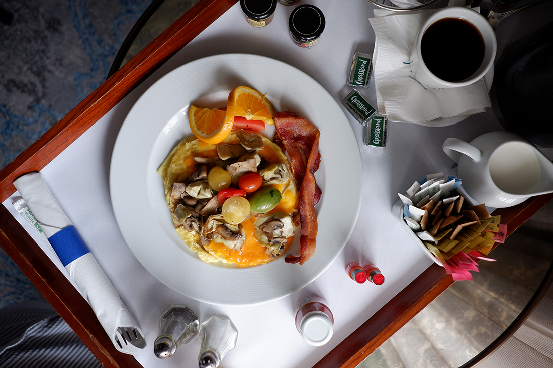 Hotel Amarano, a boutique hotel with a rich Hollywood history: room service breakfast 